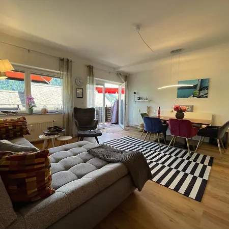 Seewohnung Lucia - Mit Seezugang Apartment