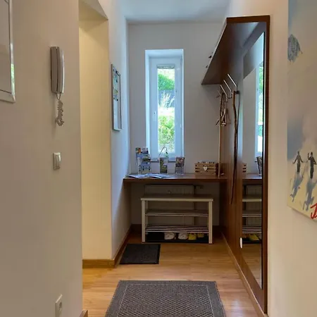 Seewohnung Lucia - Mit Seezugang Appartement Annenheim