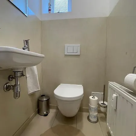 Seewohnung Lucia - Mit Seezugang Appartement *